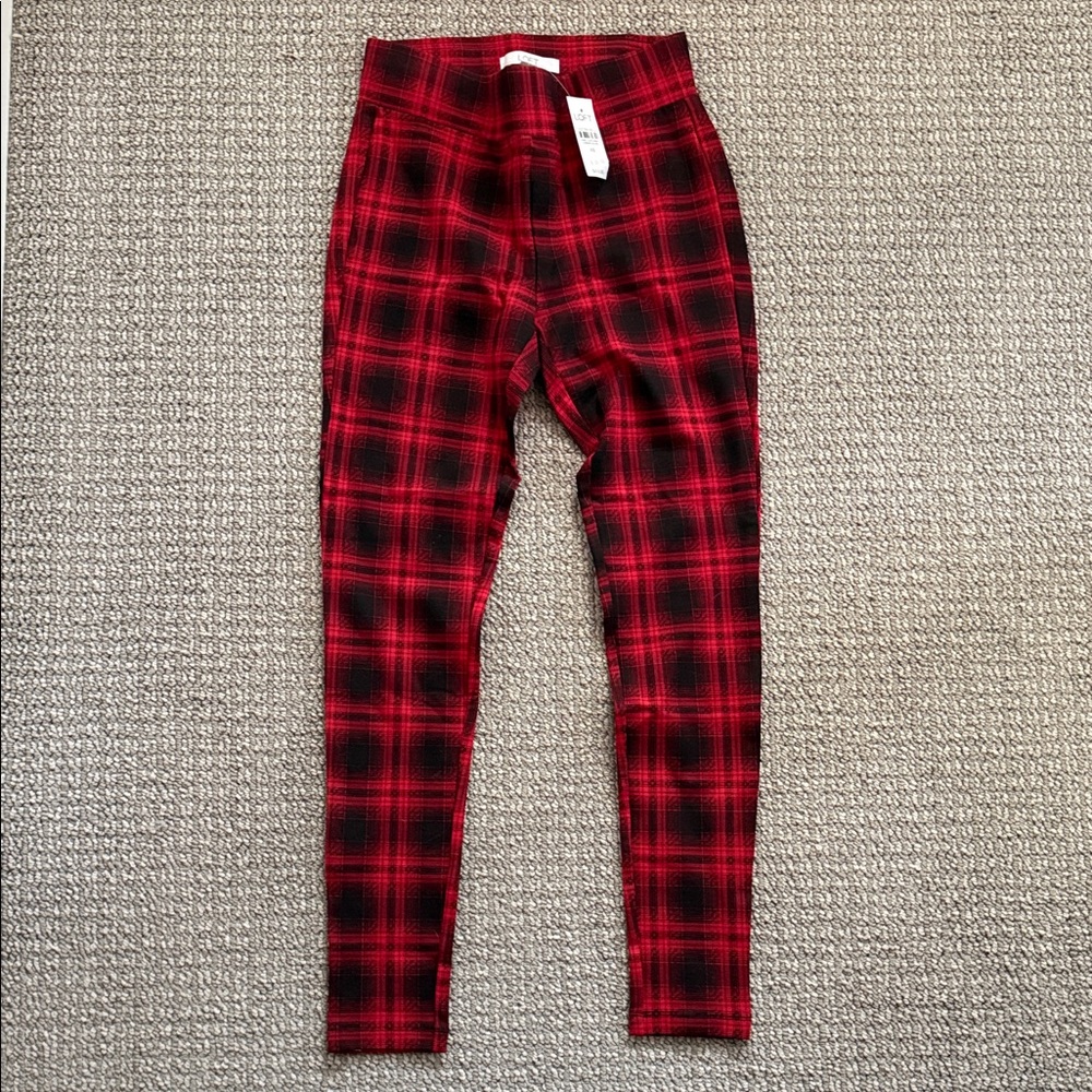 Plaid Red and Black Leggings